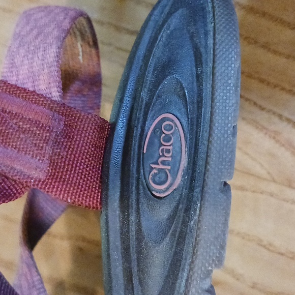 Chaco sandals like new condition size 11 womens very cute orange color - Picture 3 of 5